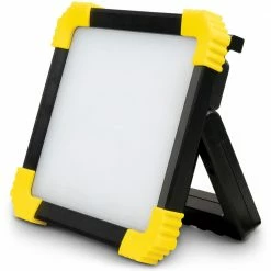 DETROIT 30W LED Worklight With Extension Socket DET30WACLED