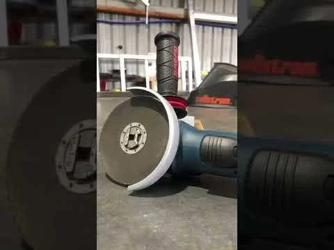 BOSCH 18v X-LOCK Brushless 2 X 8.0ah Angle Grinder Kit 0615990M0G - Image 6