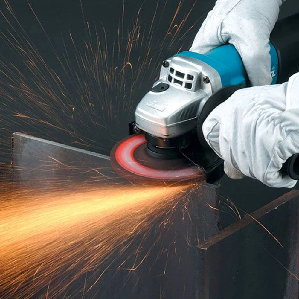 MAKITA 840W 115mm Angle Grinder 9557NB - Image 2