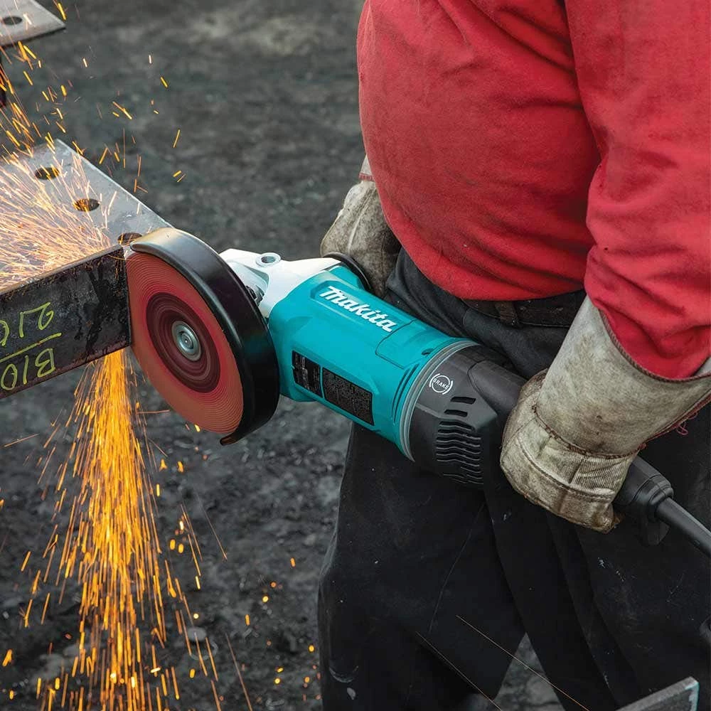 MAKITA 180mm (7") Angle Grinder GA7070X1 - Image 5